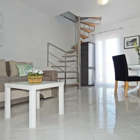 Marko Apartment Podstrana