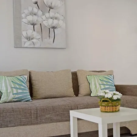 Apartment Marko Podstrana