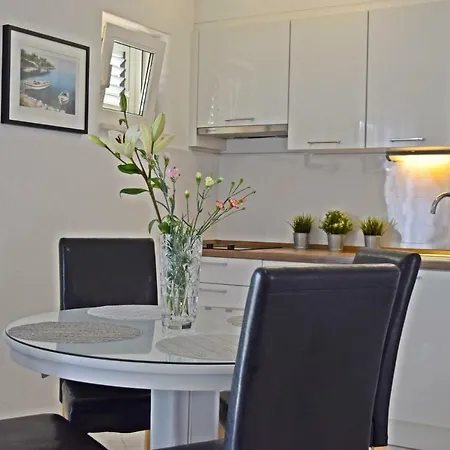 Marko Apartment Podstrana